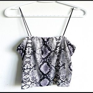 Sold💌 M Boutique Snakeskin crop top
